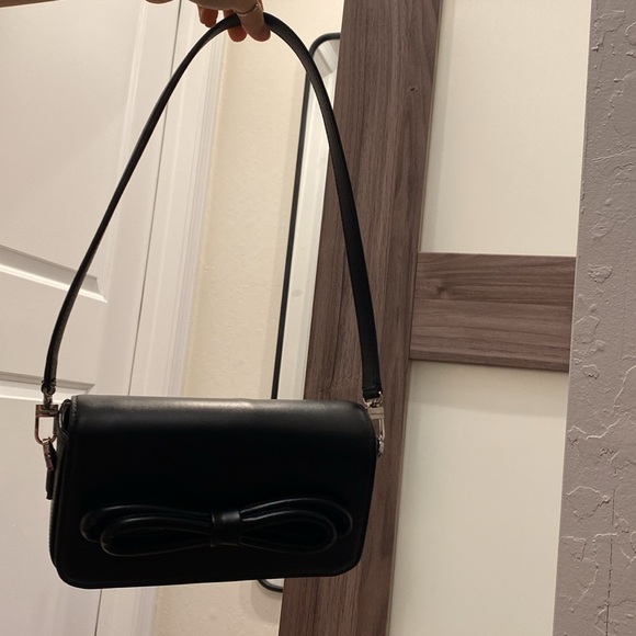 Mach and mach shoulder bag - Picture 6 of 10